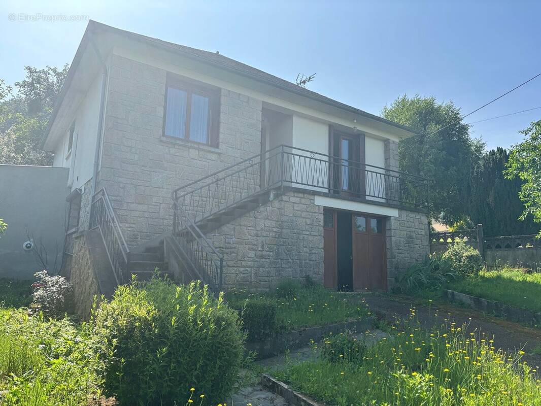 Maison à CHAMBERET