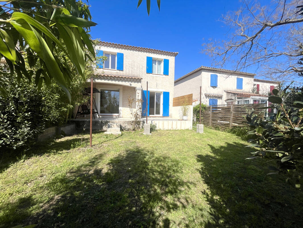 Maison à BEAUCAIRE