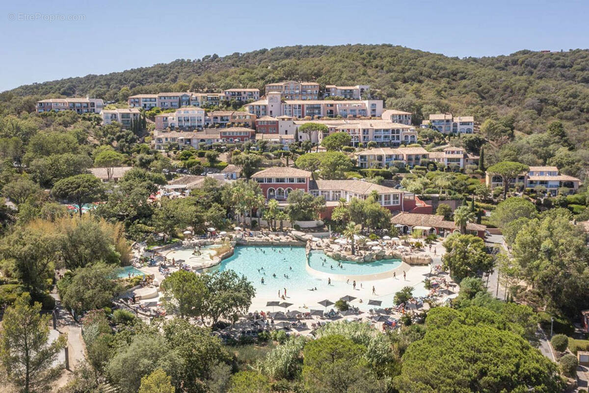 Appartement à GRIMAUD