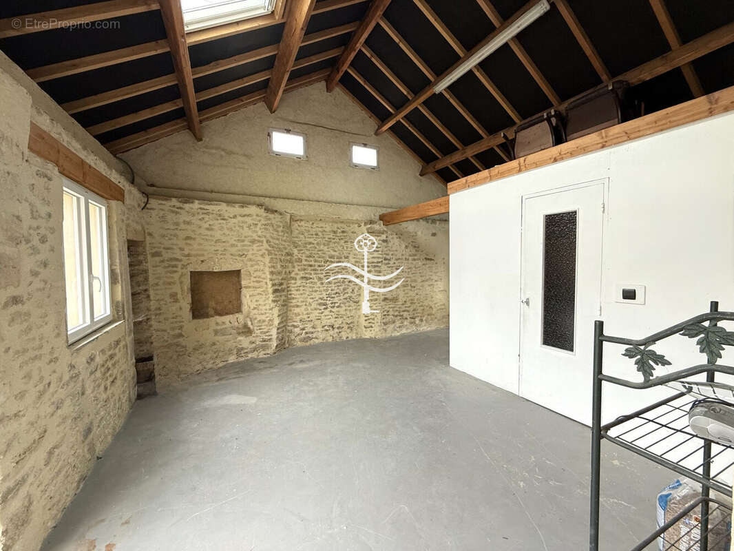 Maison à AMFREVILLE