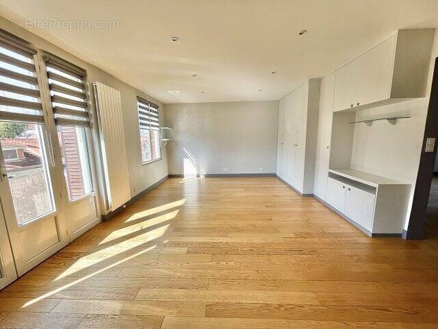 Appartement à MAISONS-ALFORT