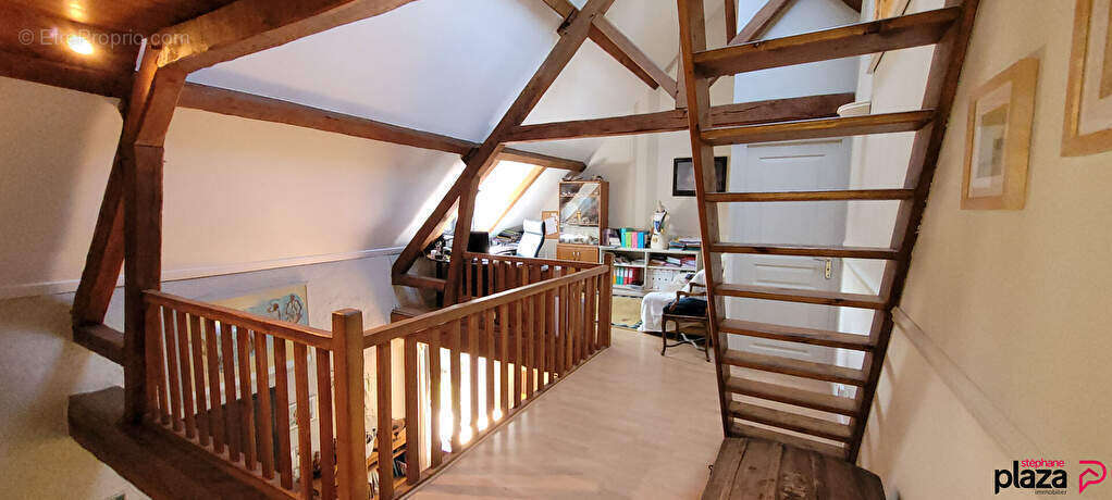 Maison à CHEVREUSE