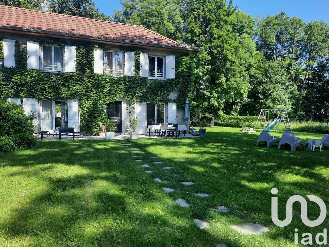 Photo 1 - Maison à VARCES-ALLIERES-ET-RISSET