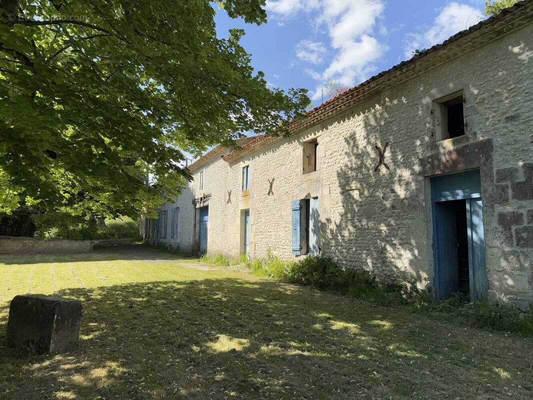 Maison à ARCES