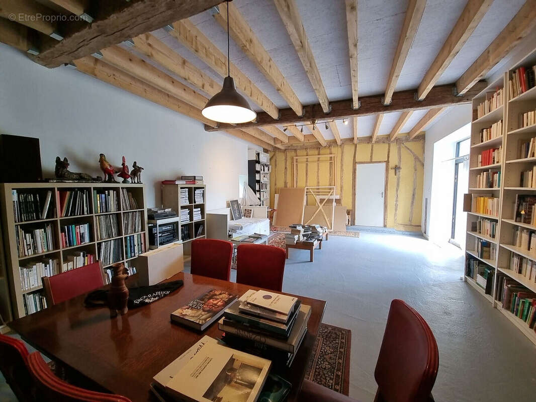 Maison à THIRON-GARDAIS
