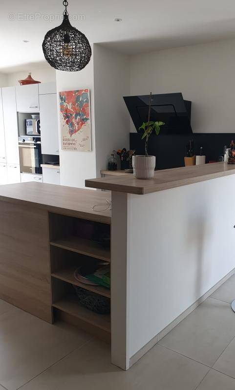 Appartement à BEAUMONT-LES-VALENCE