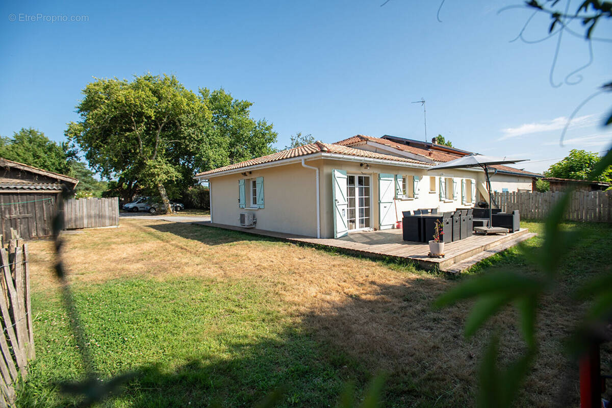Maison à MIOS