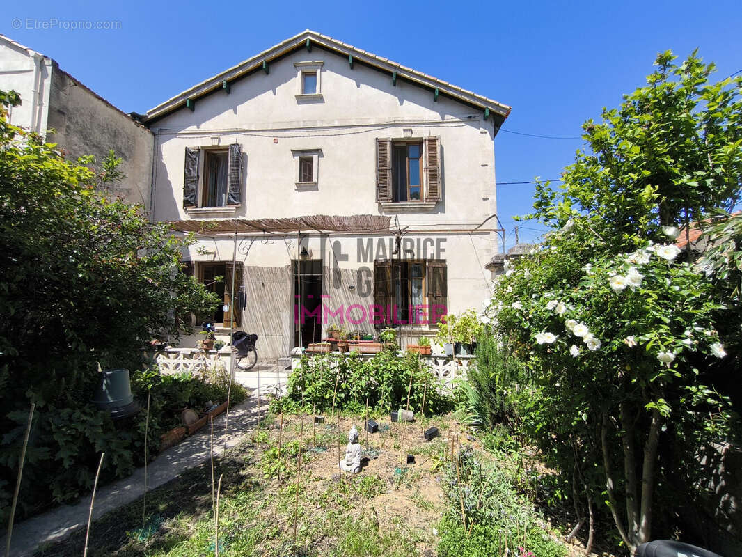 Maison à AVIGNON