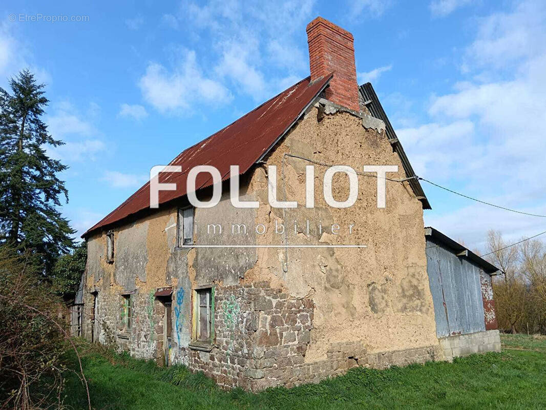 Maison à MOYON