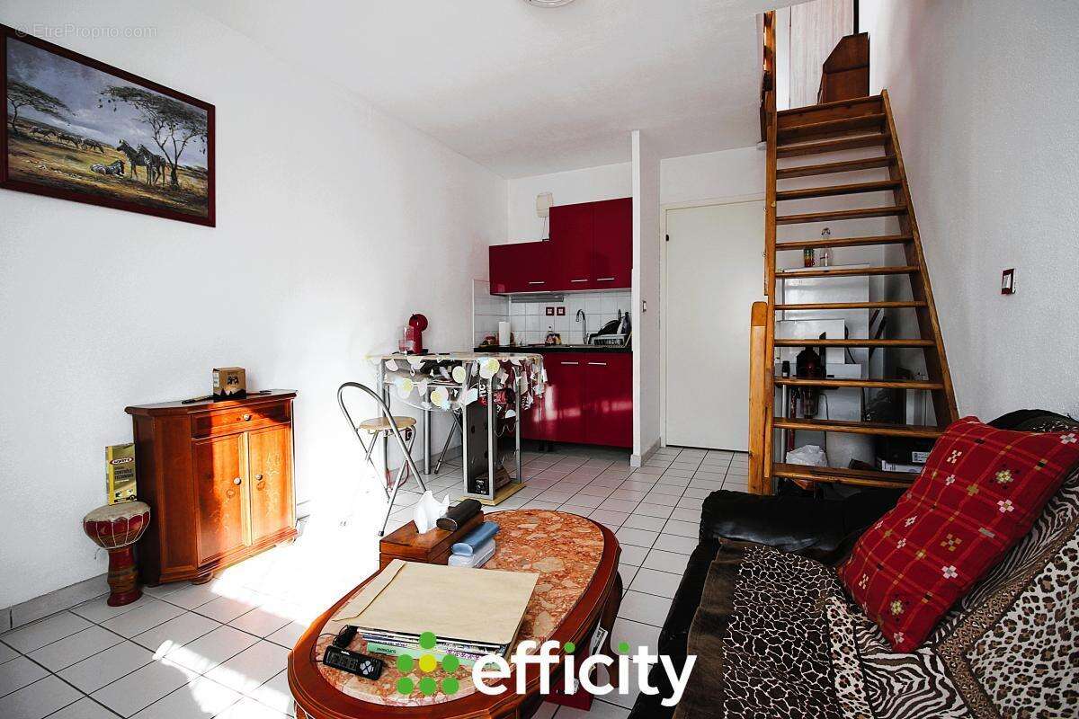 Appartement à LYON-8E