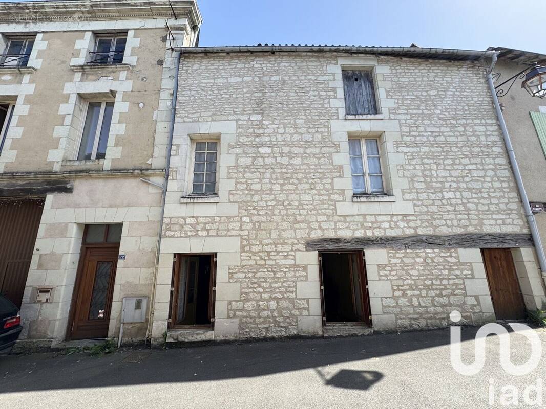 Photo 1 - Maison à MIREBEAU