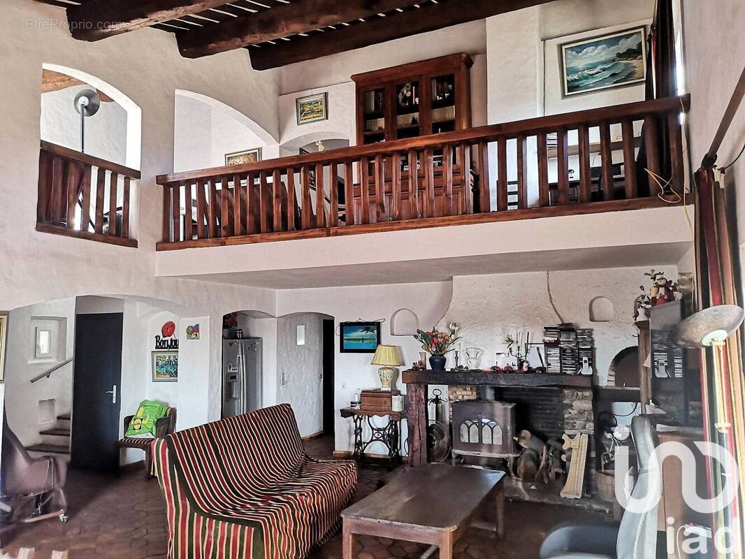 Photo 1 - Maison à LE LAVANDOU