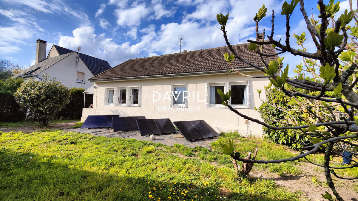 Maison à CONFLANS-SAINTE-HONORINE