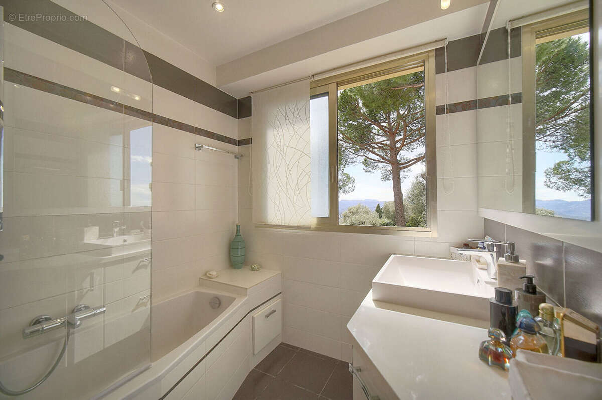Appartement à GRASSE