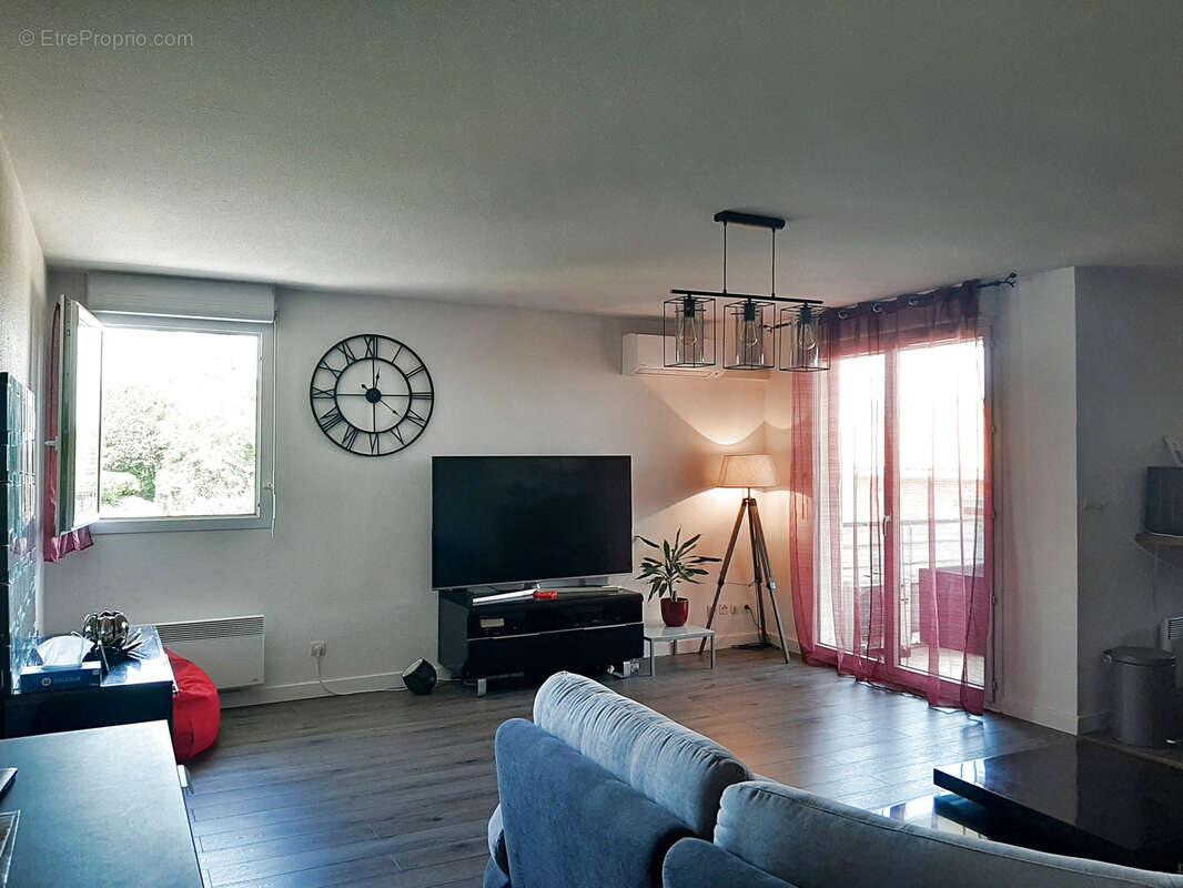 Appartement à POMPERTUZAT