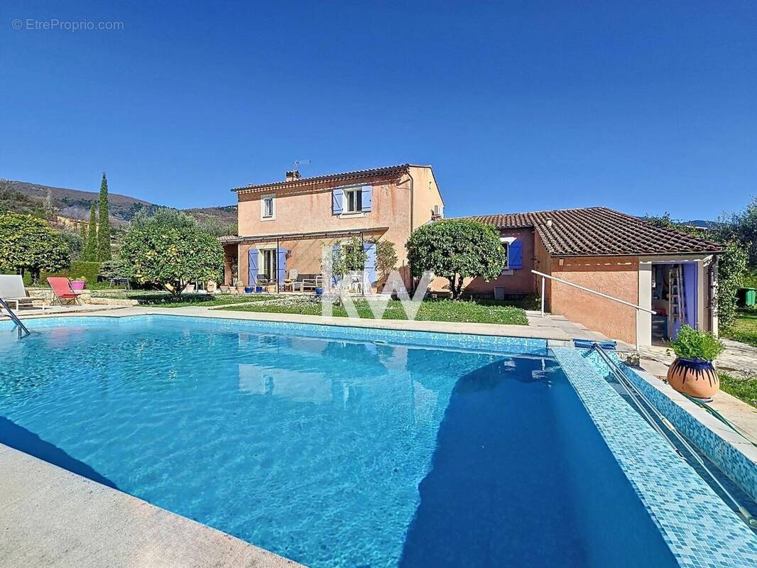 Maison à LE BAR-SUR-LOUP