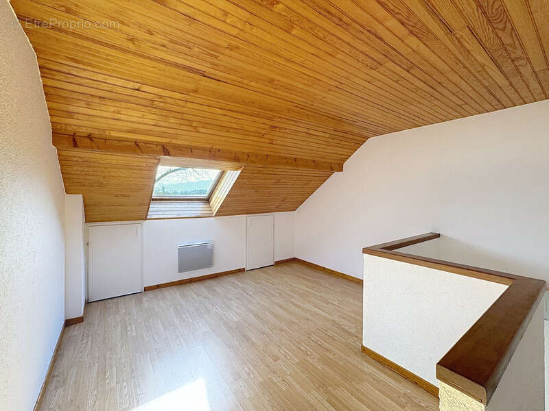 Maison à ORNEX