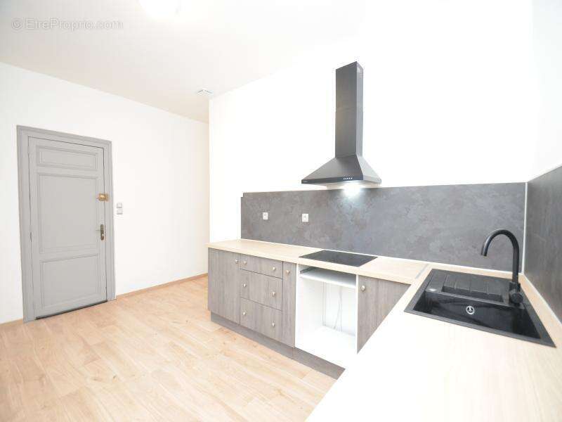 Appartement à MOULIN-NEUF