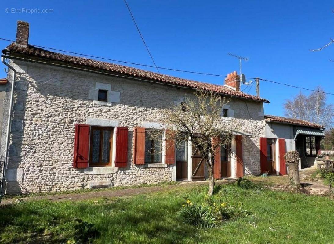 Maison à CIVRAY
