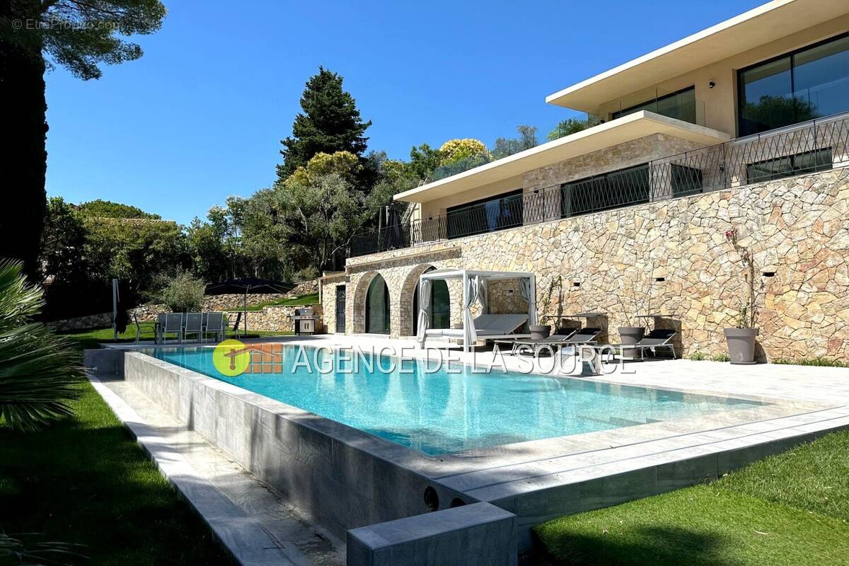 Maison à MOUGINS