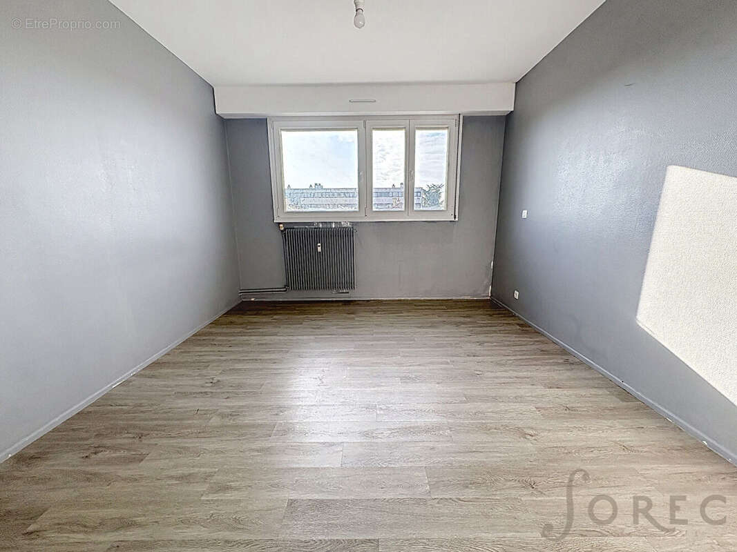 Appartement à LE BAN-SAINT-MARTIN