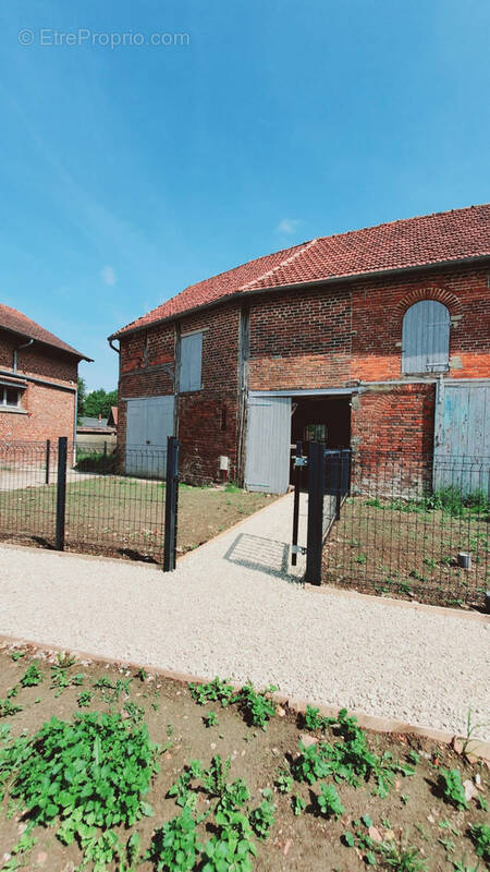 Maison à AUNEUIL