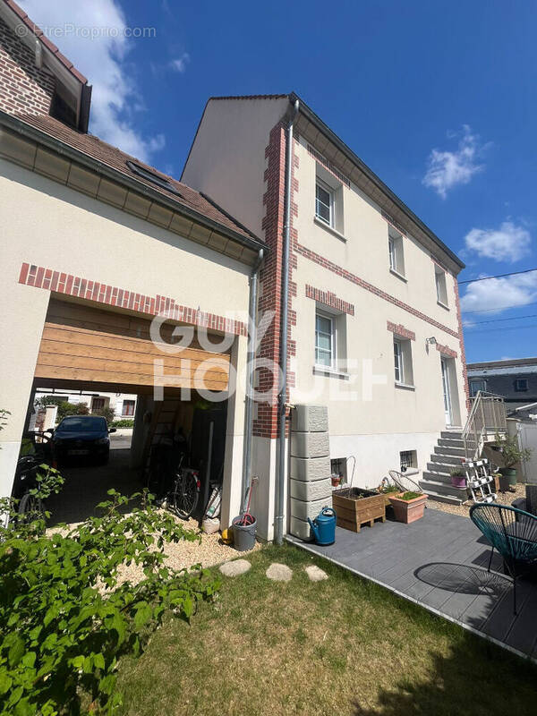 Maison à MARGNY-LES-COMPIEGNE
