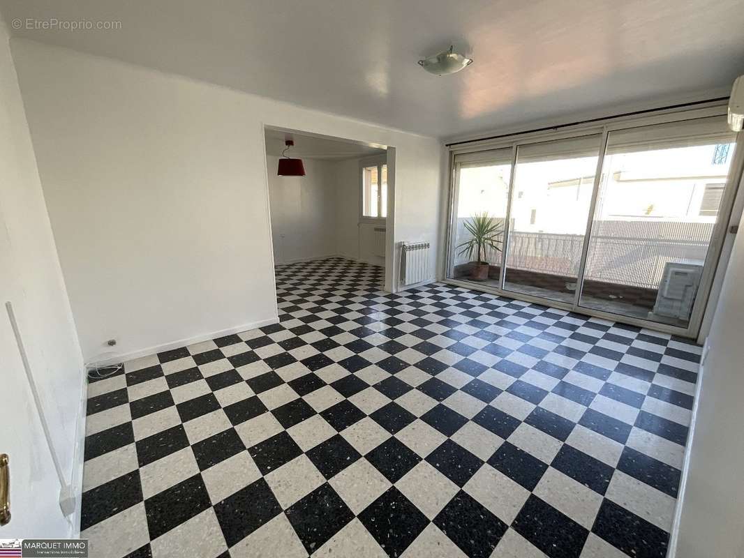 Appartement à BEZIERS