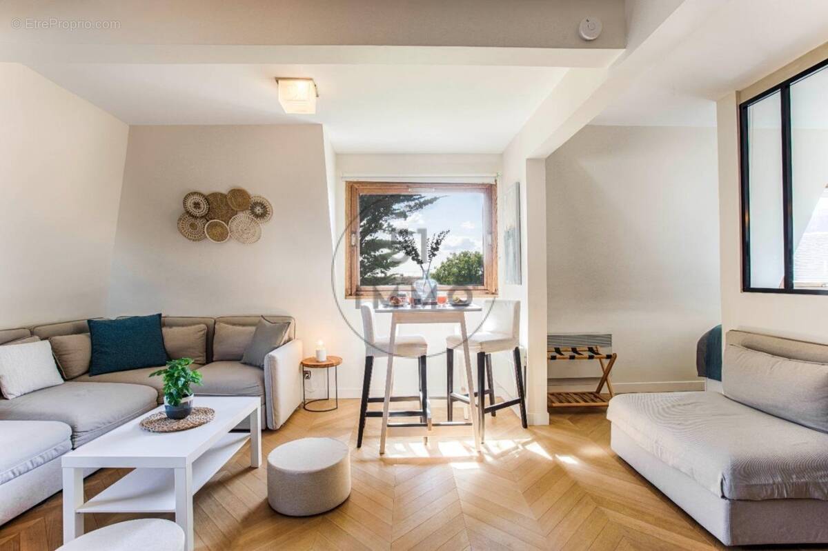 Appartement à BENERVILLE-SUR-MER