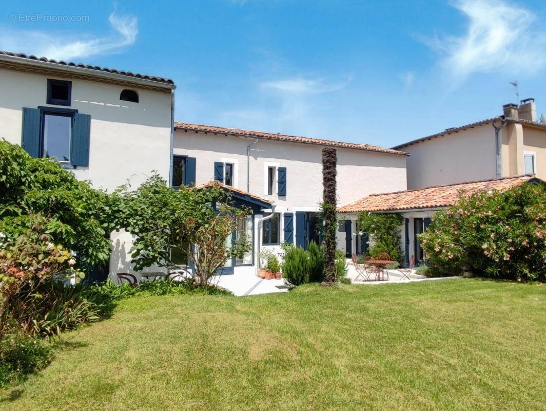 Maison à RIEUCROS