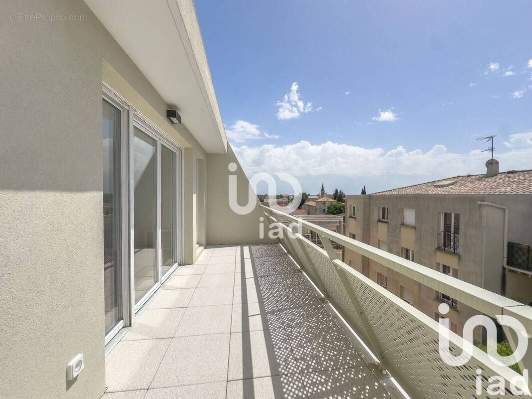 Photo 1 - Appartement à NIMES