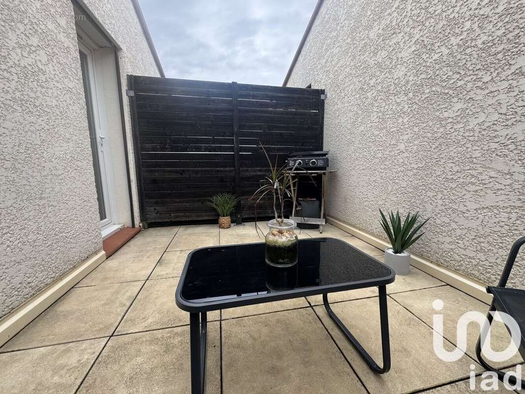 Photo 3 - Appartement à SAINT-LAURENT-DE-LA-SALANQUE