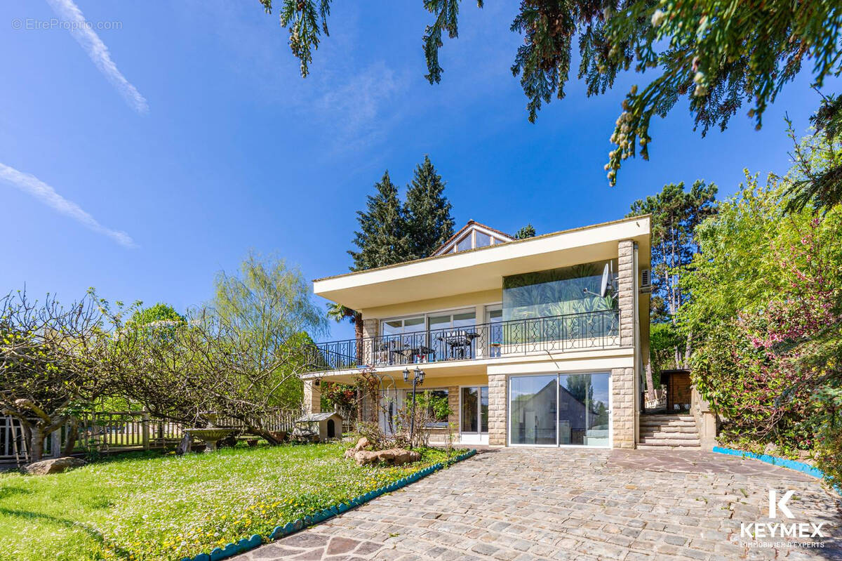 Maison à PARMAIN