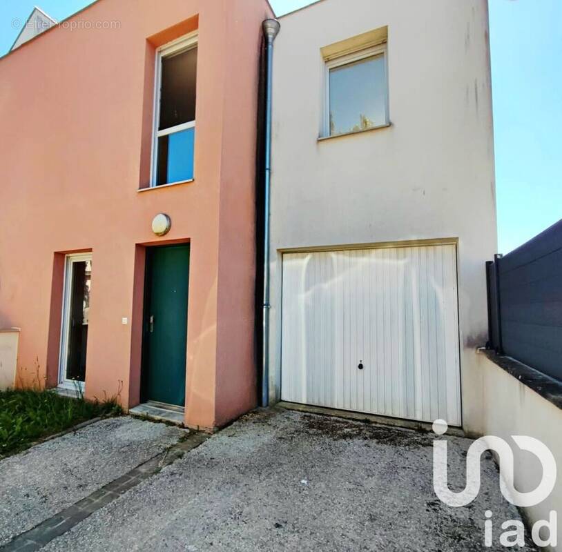 Photo 1 - Maison à CHARTRES