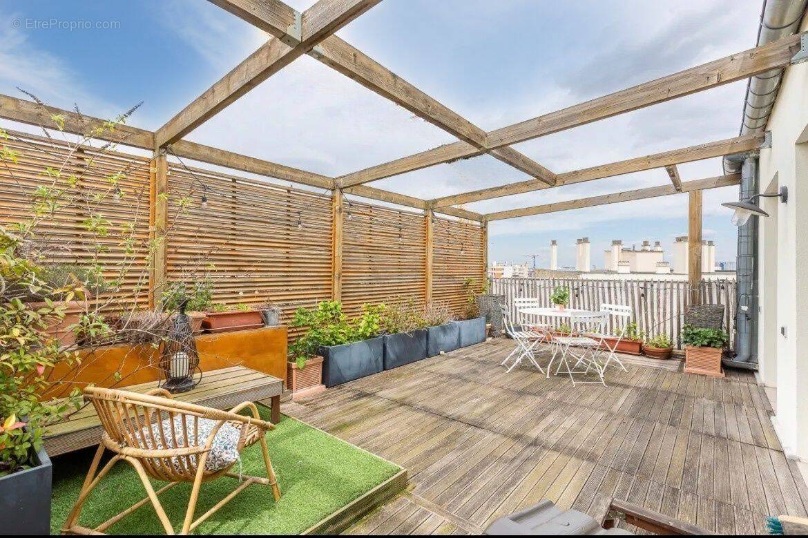 Appartement à ISSY-LES-MOULINEAUX