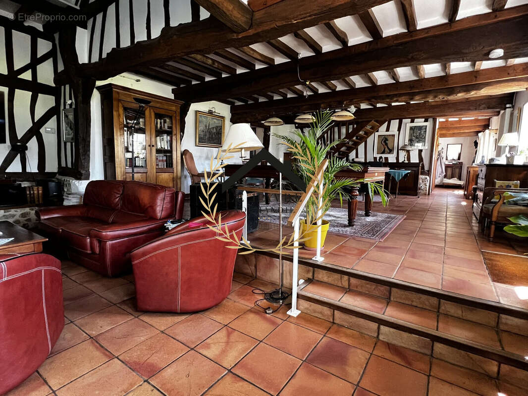 Maison à ANGERVILLE-L&#039;ORCHER