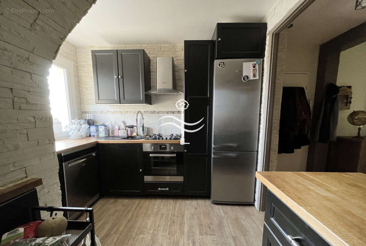 Appartement à CORMELLES-LE-ROYAL