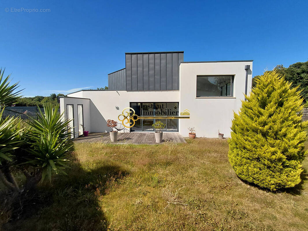 Maison à CARANTEC