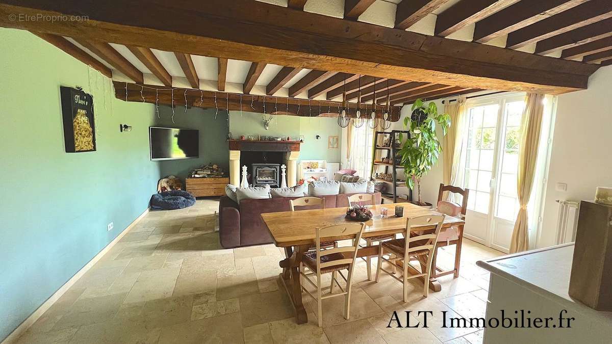 Maison à VIMOUTIERS