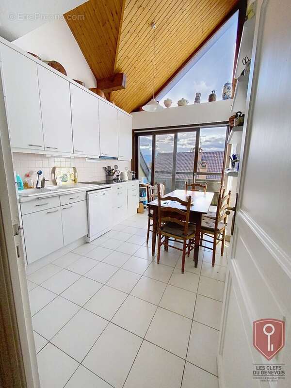 Appartement à SAINT-JULIEN-EN-GENEVOIS