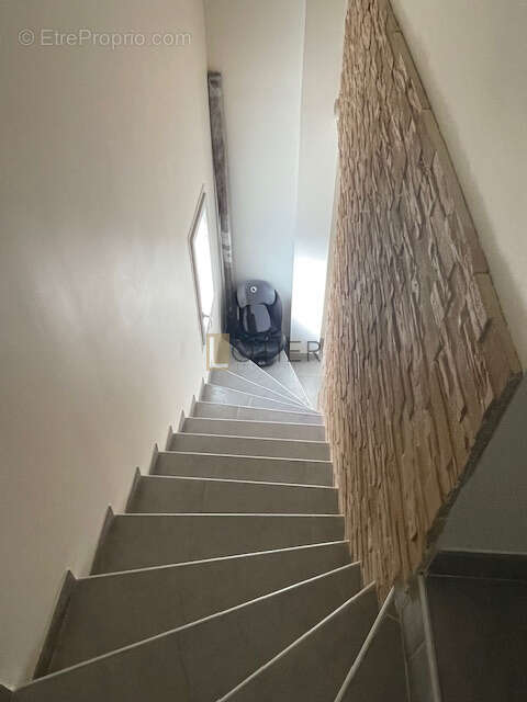 Maison à LA CALMETTE