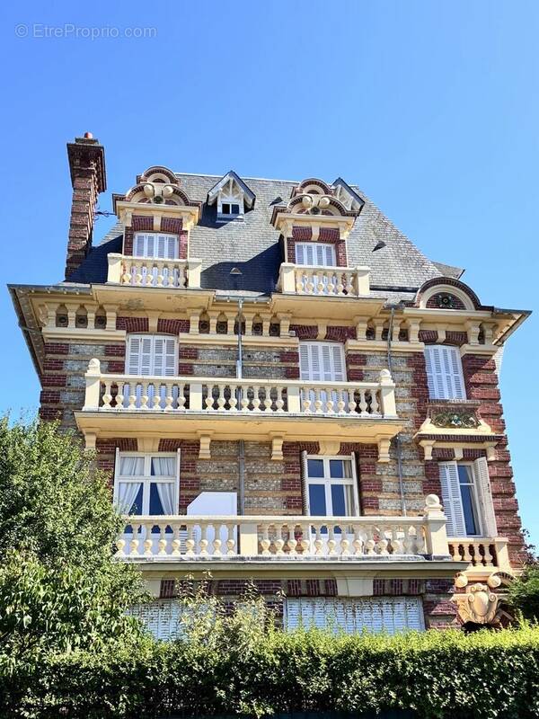 Appartement à HOULGATE