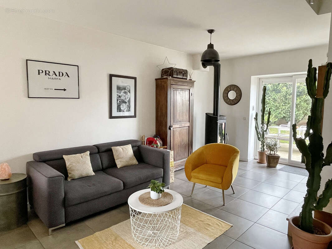 Appartement à CRAPONNE