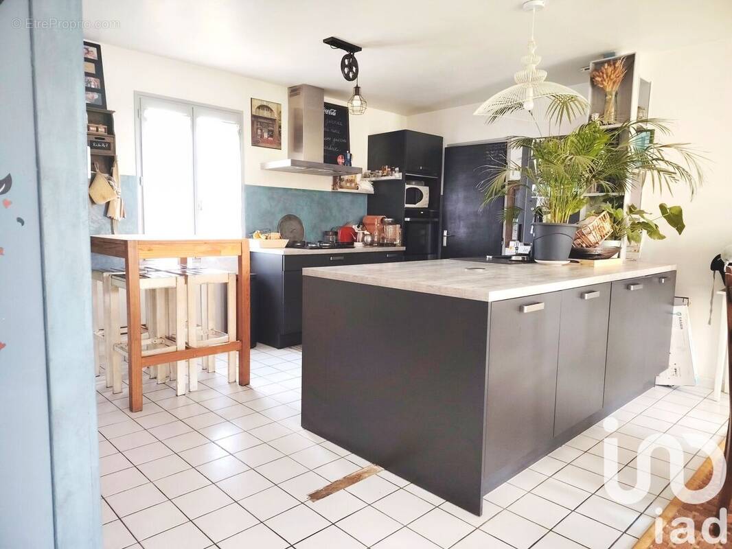 Photo 1 - Maison à LANDERONDE