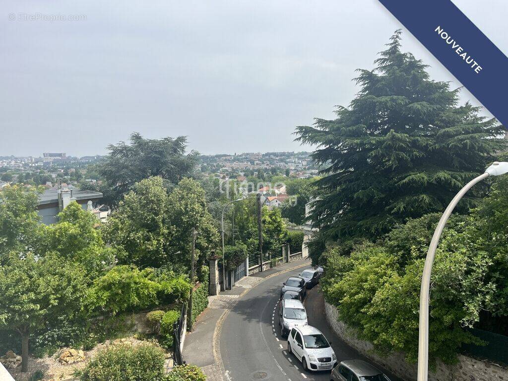 Appartement à LE PERREUX-SUR-MARNE