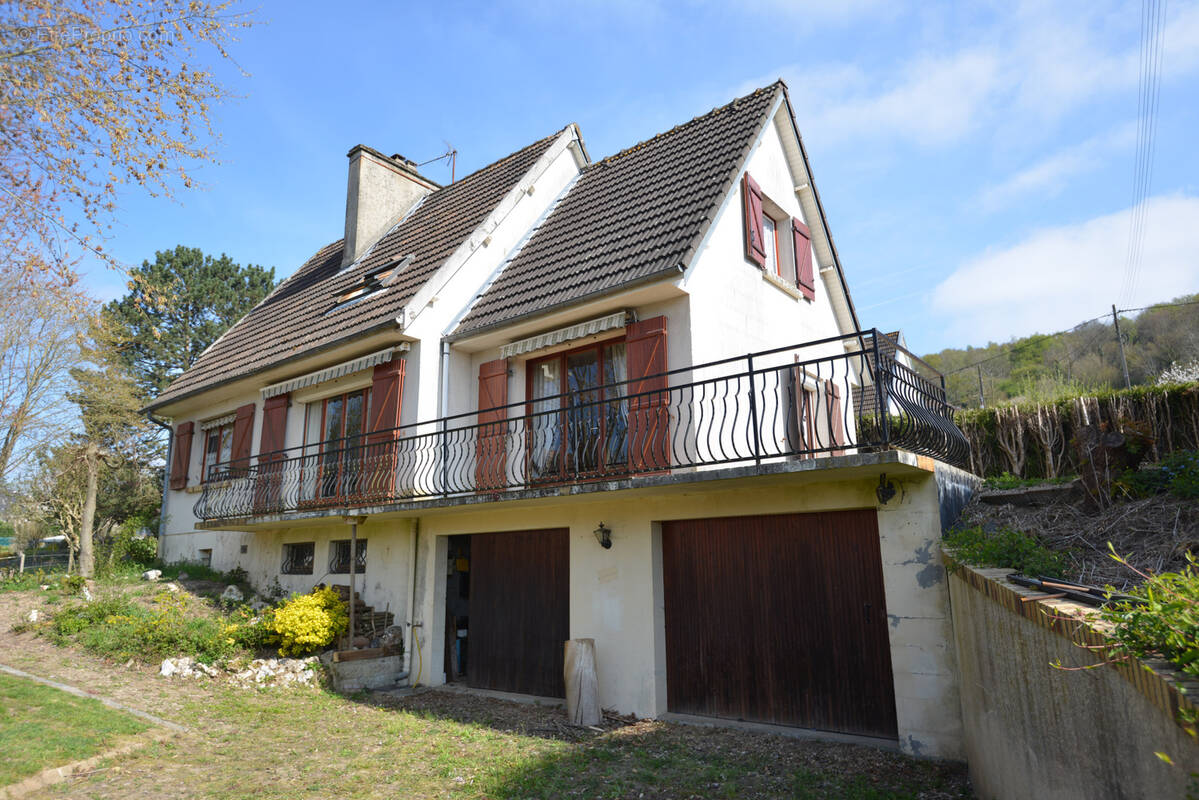 Maison à LILLEBONNE