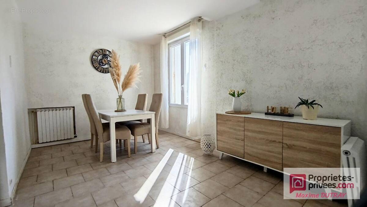 Maison à SAINT-CHRISTOPHE-SUR-LE-NAIS