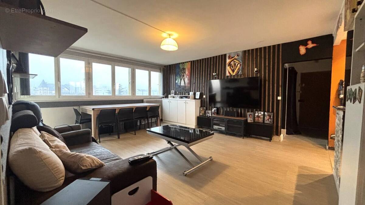 Appartement à DOMONT