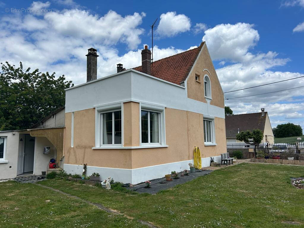Maison à NOYON