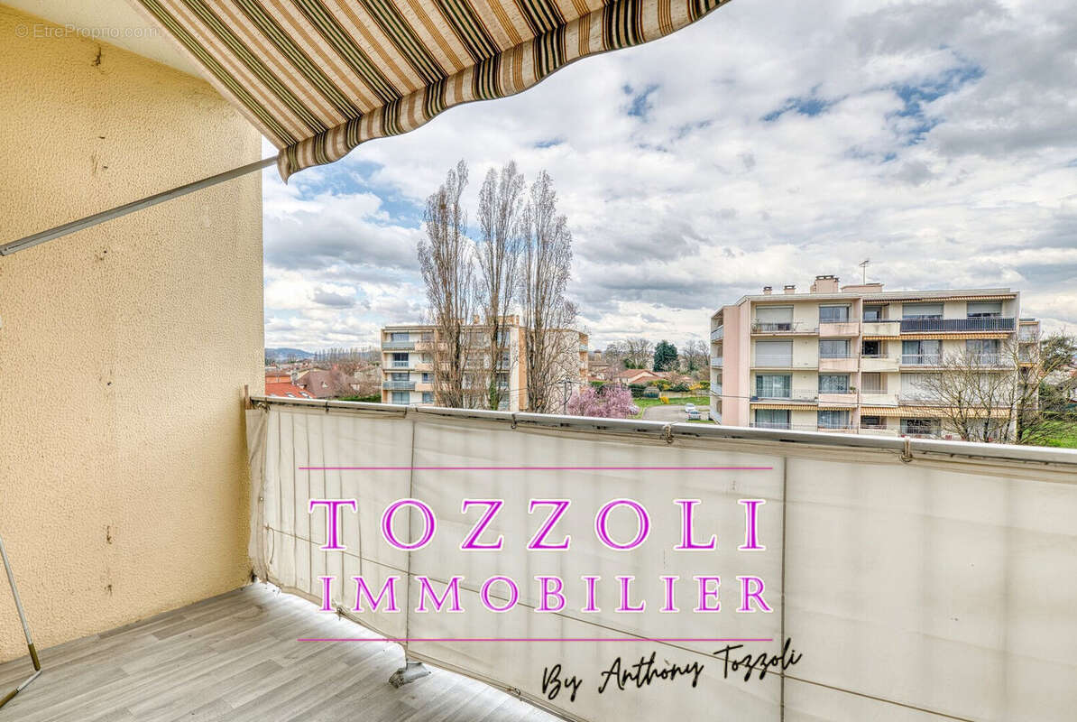 Appartement à LA VERPILLIERE
